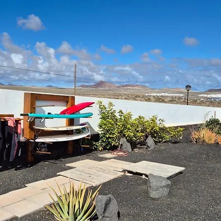 La Belle Vie Famara